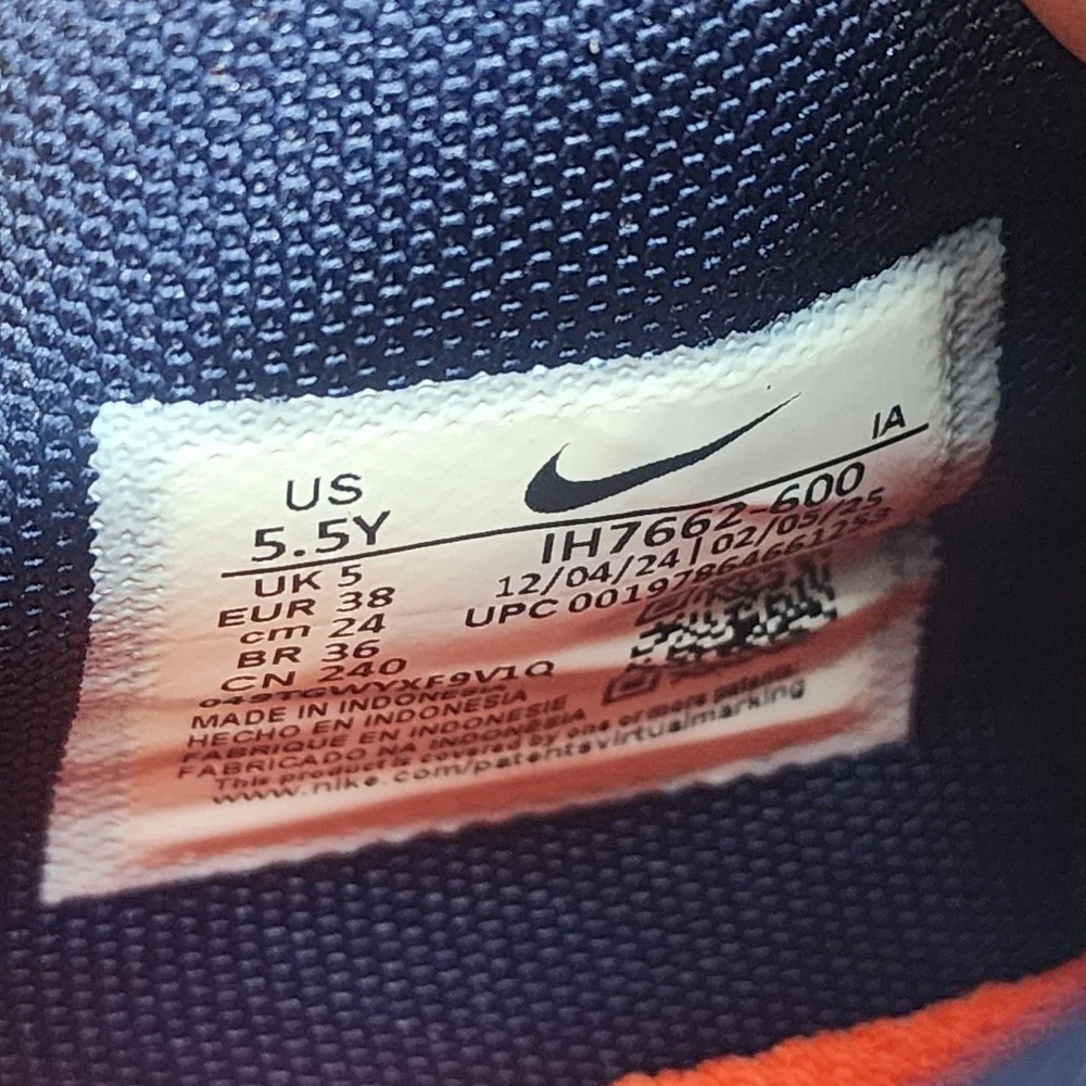 Nike Giannis Immortality 4 SE Picante Red Midnight Navy Kids 5.5Y IH7662-600